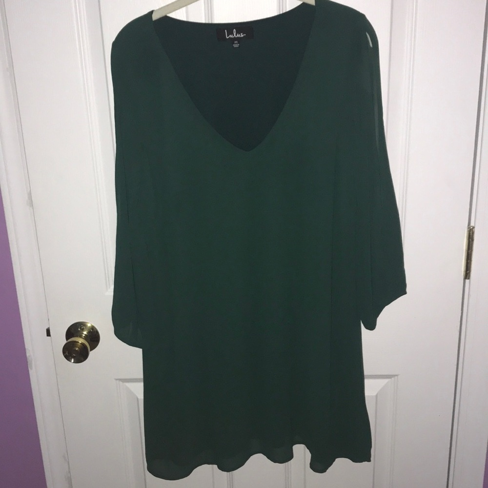 Lulus’s emerald dress